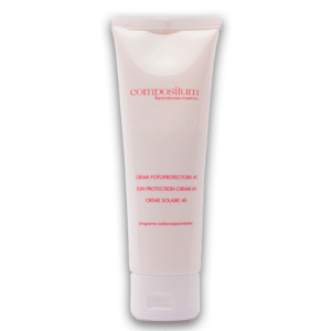crema fotoprotectora con spf 40 perteneciente a la gama de productos de belleza natural de la marca española compositum